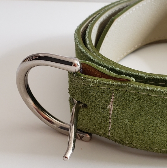 Genuine Leather Green Belt - Picture 2 of 5